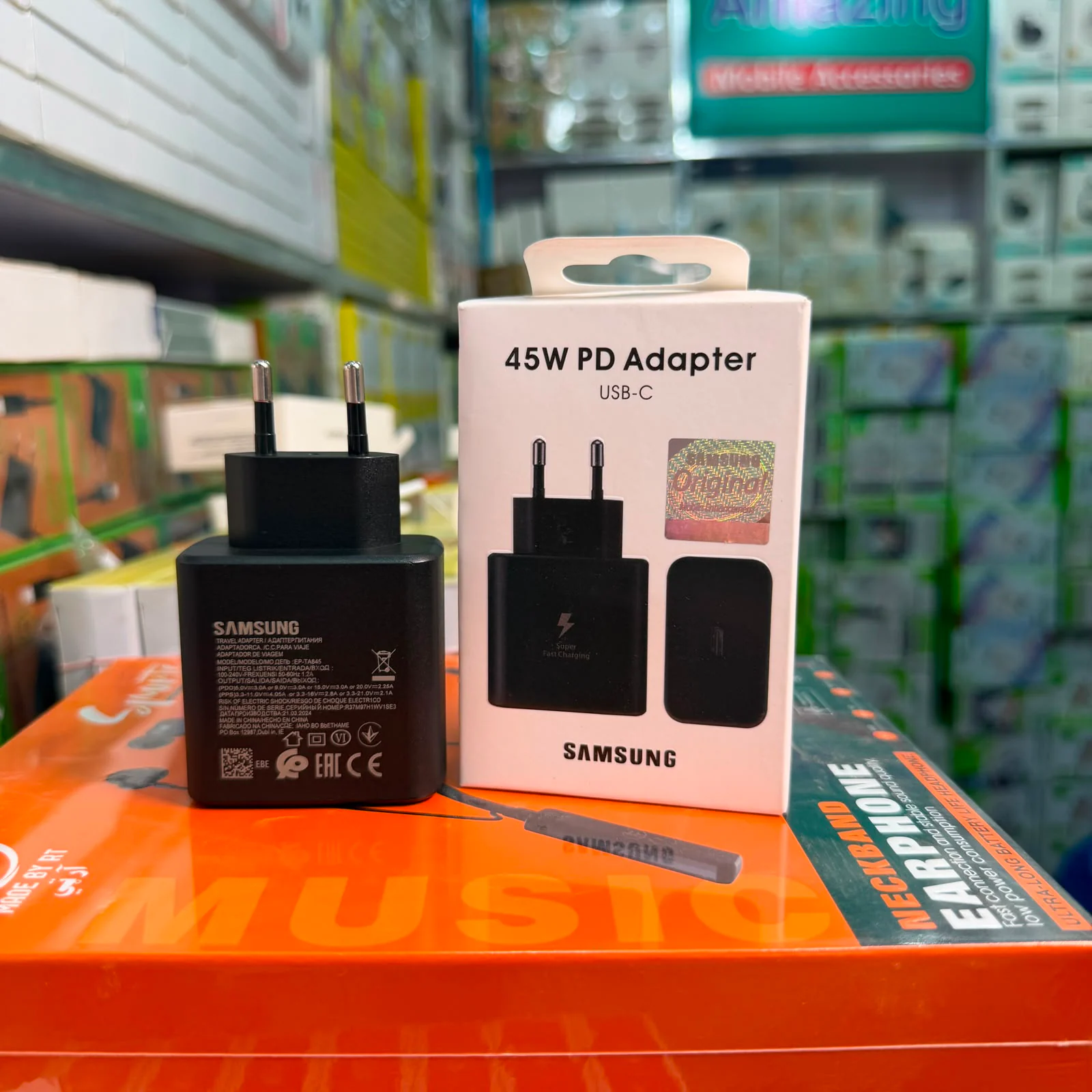 Samsung EP-TA845 45W USB-C PD Super Fast Charging Adapter
